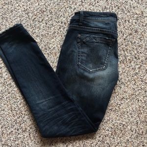 Buckle Black Skinny Jean